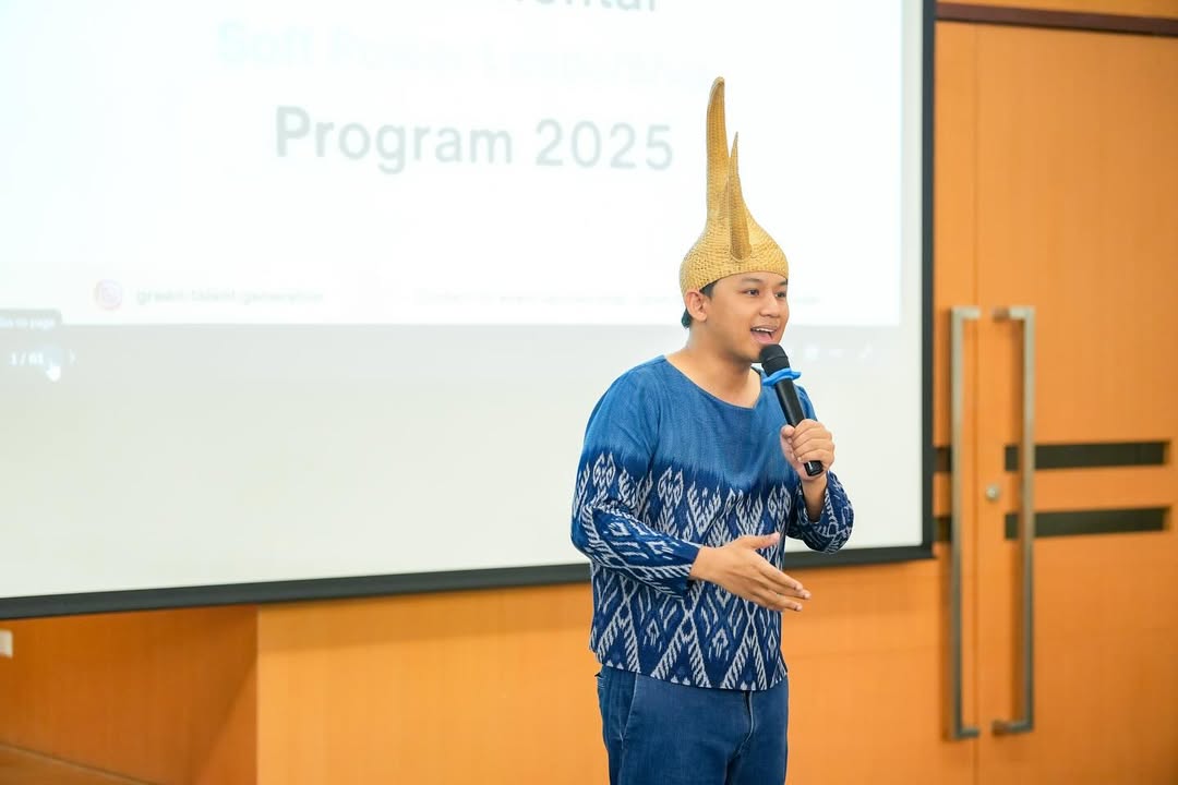 ภาพบรรยากาศเวิร์กช็อปเขียนเพลงกับแมงคาม — Green Talent Generation — คณะนิเทศศาสตร์ จุฬาฯ (2025)