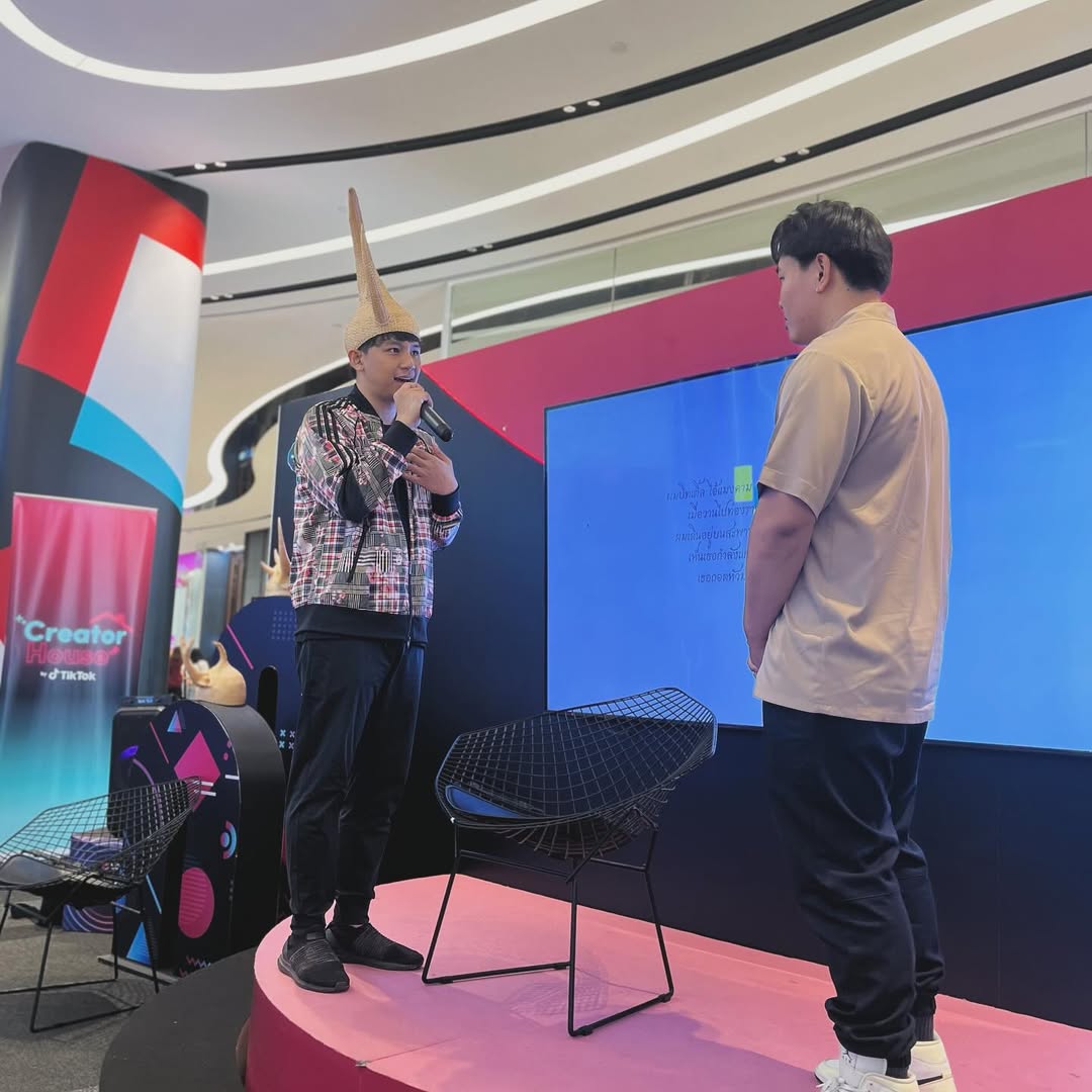 ภาพบรรยากาศเวิร์กช็อปเขียนเพลงกับแมงคาม — TikTok Creator House — Siam Paragon (2024)